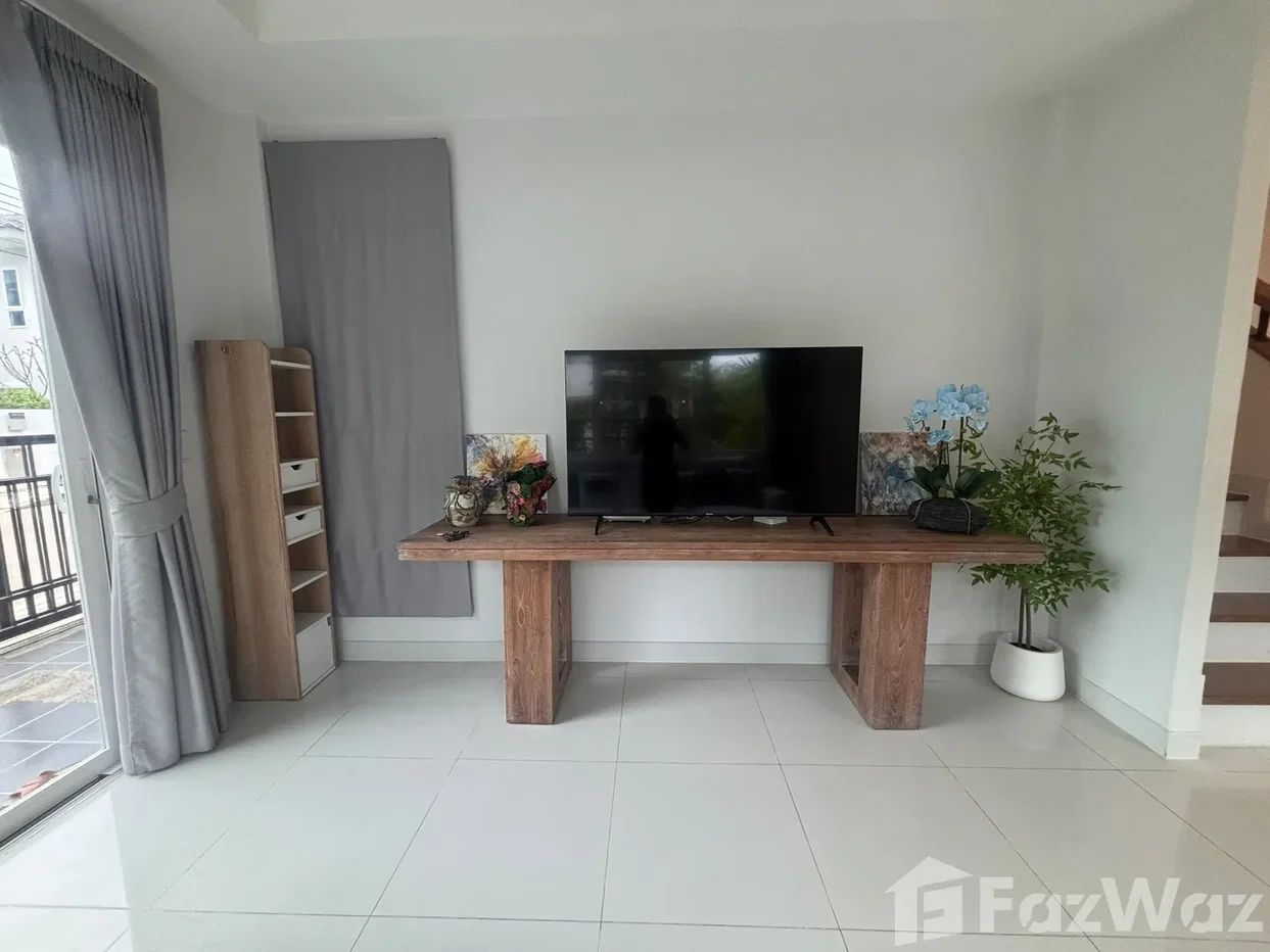 picture House for sale 6612935 - 2/16