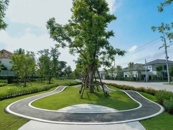 รูป ขายบ้านเดี่ยว เซนโทร ทวีวัฒนา เนื้อที่ 102.8 ตร.ว. พื้นที่ใช้สอย 320 ตร.ม. 4 นอน 5 น้ำ จอดรถ 4 คัน หลังใหญ่ ใกล้บรมราชชนนี เพชรเกษม กาญจนาภิเษก - รูปที่ 72/88