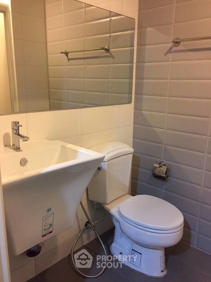 picture High-Floor 1-BR Condo For Rent At Aspire Rama 4,  BTS Phra Khanong (ID 328592) - 6/10