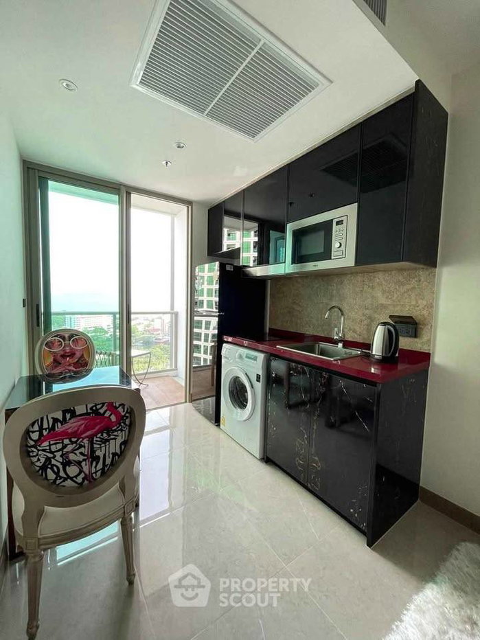 picture Pet-Friendly 1-BR Condo, The Riviera Ocean Drive, 17th Floor (ID 2388933) - 9/9