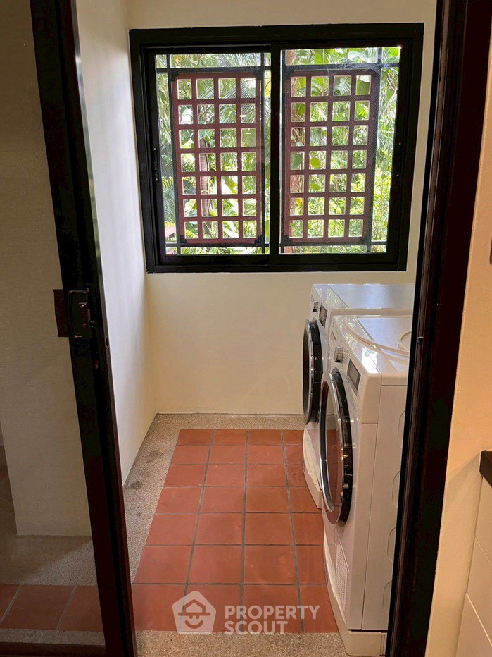 รูป คอนโด 2 ห้องนอน Supreme Residence Condominium ใกล้ช่องนนทรี สาทร (ID 3115845) - รูปที่ 8/21
