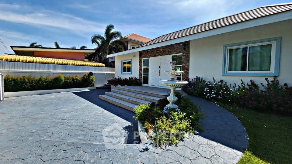 picture Pet-Friendly 3-BR Villa, Pool Villa Hua Hin-Bor Fai (ID 3114997) - 5/14