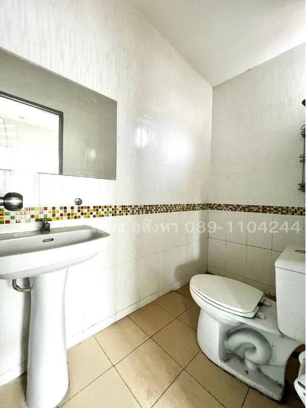 รูป พรหมศิริ เพชรเกษม77 บ้านทาวน์โฮม  2 ชั้น ม.พรหมศิริ เพชรเกษม 77 พื้นที่ใหญ่ 33.5 ตร.ว. เพียง 2,180,000 บาทเท่านั้น! 🔥 - รูปที่ 9/12