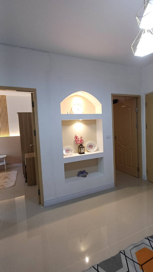 รูป ห้องริมแบบนี้ ราคาไม่ถึง 7 แสน หาไม่ได้ง่าย! คอนโดเอื้ออาทรวัดกู้ อาคาร 78 ชั้น 4 ห้องริม พร้อมเข้าอยู่ เพียง 669,000 บาท - รูปที่ 2/8