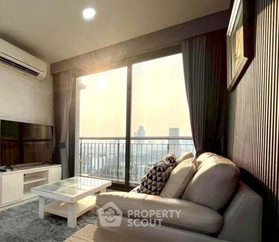 picture 1-BR Condo At Rhythm Sukhumvit 42, 200m to BTS Ekkamai (ID 3120224) - 1/13