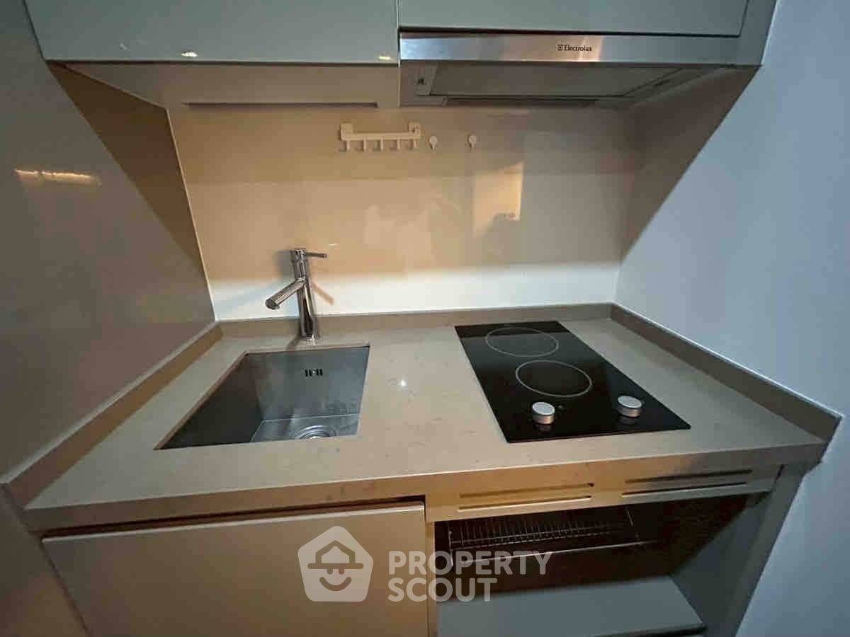 รูป คอนโด 1 ห้องนอน น่าอยู่ Pet-Friendly ที่ M Silom ใกล้ BTS ช่องนนทรี 400 ม. (ID 3126768) - รูปที่ 6/9