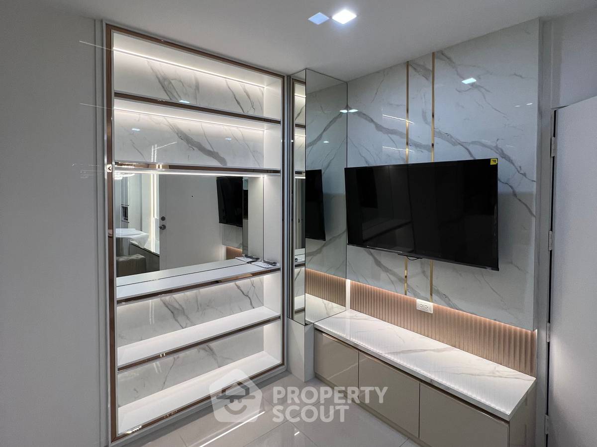 picture 2-BR Condo For Sale, The Winning Tower, ARL Ramkhamhaeng (ID 497198) - 22/45