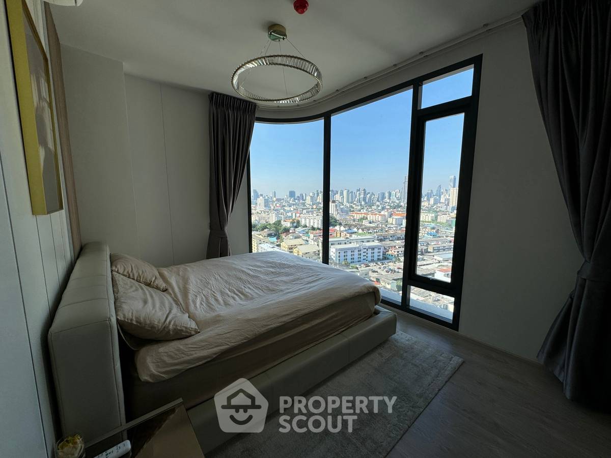 picture 2-BR Condo At The Tree Pattanakarn-Ekkamai, 17th Floor | 300m ARL Ramkhamhaeng (ID 3124695) - 4/9