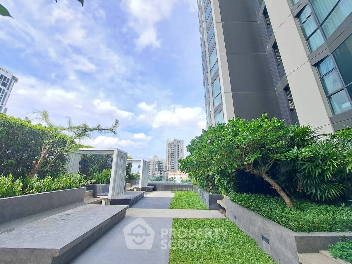picture 1-BR Condo At Rhythm Ekkamai, 300m To BTS Ekkamai (ID 3124763) - 1/19