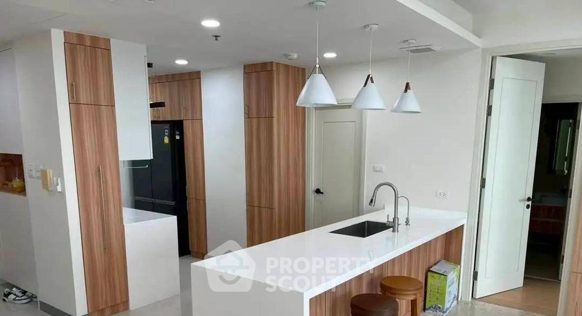 รูป คอนโด 3 ห้องนอน 183 ตร.ม. ที่ ดิ เอ็มไพร์ เพลส ใกล้ BTS เซนต์หลุยส์ 400 ม. (ID 2593659) - รูปที่ 2/12