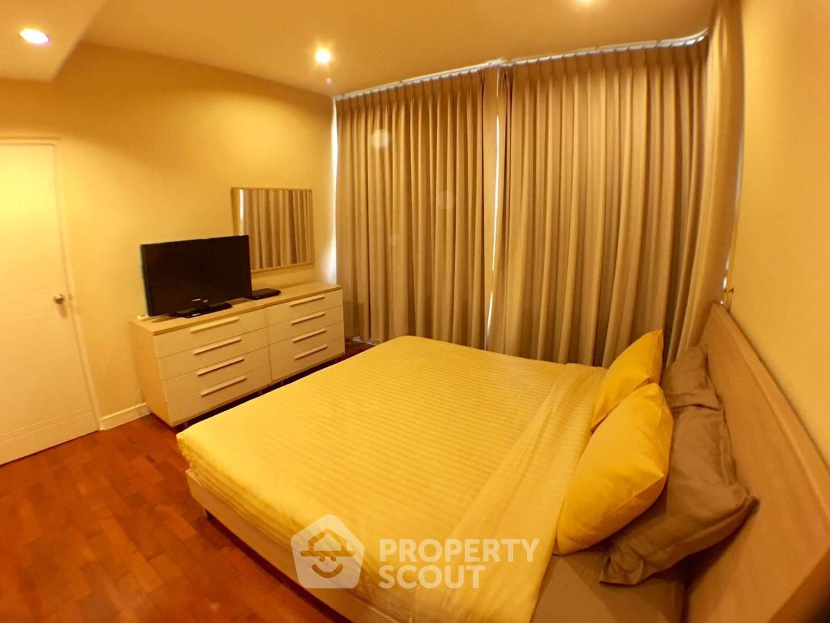รูป คอนโด 1 ห้องนอน 60 ตร.ม. ชั้น 8 โครงการ บ้าน สิริ 24 ใกล้ BTS พร้อมพงษ์ (ID 515212) - รูปที่ 6/18