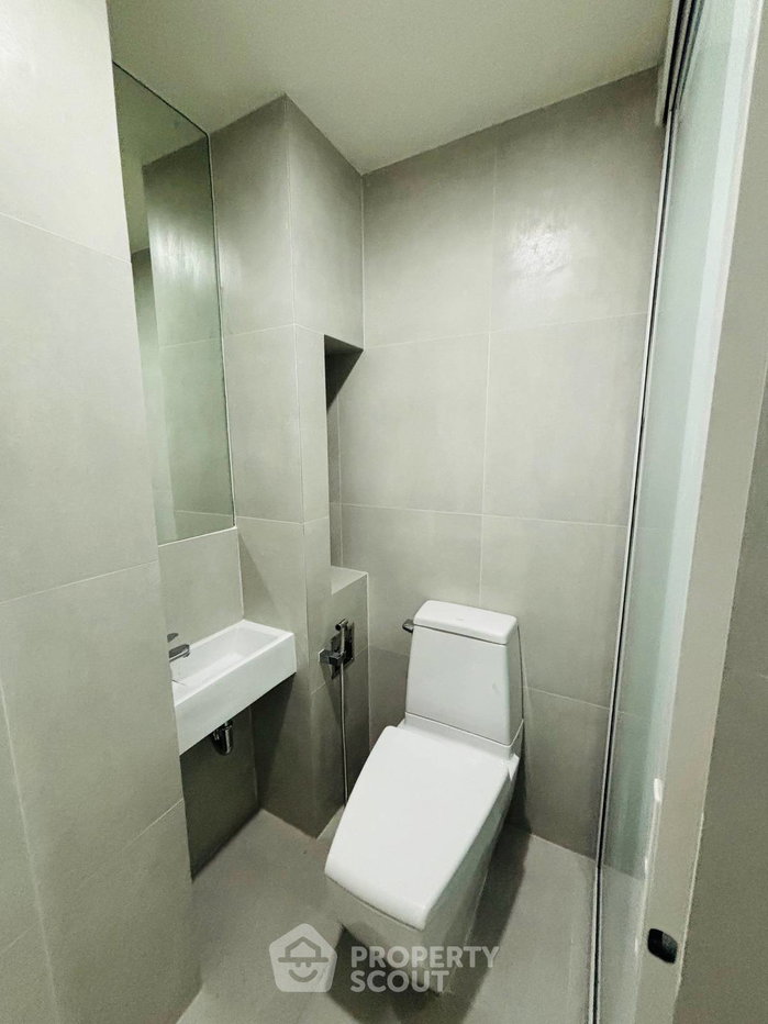 picture 2-BR 53 Sqm, High-Floor at Rhythm Sukhumvit 44/1, 70m to BTS Phra Khanong (ID 3115712) - 14/16