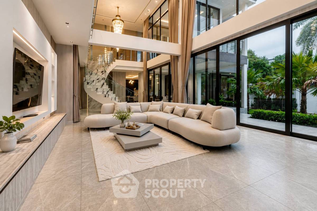 รูป บ้านเดี่ยว 7 ห้องนอน ให้เช่า ที่ Majestic House with Sea View (เลี้ยงสัตว์ได้) (ID 2497016) - รูปที่ 2/17