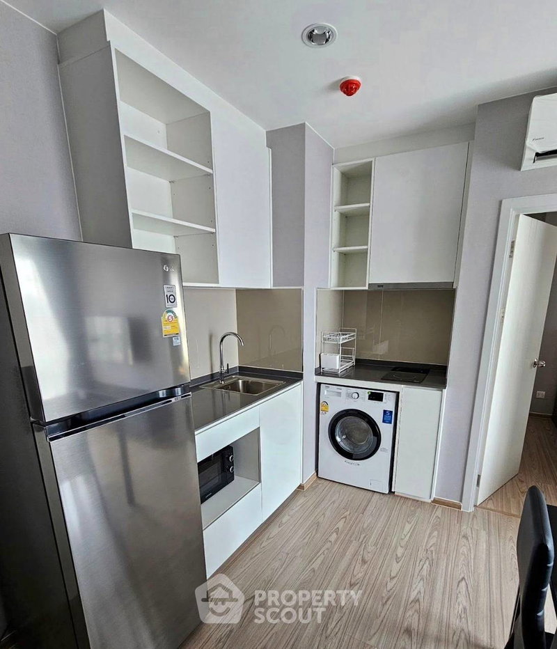 picture High-Floor 2-BR, 42 Sqm Condo At The Tree Hua Mak, Ramkhamhaeng (ID 3119188) - 3/7