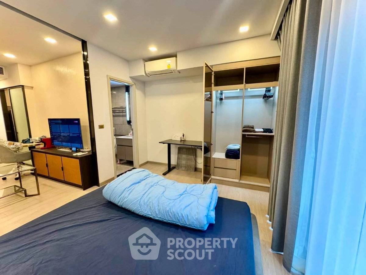 picture 1-BR Condo At One 9 Five Asoke Rama 9, 300m To MRT Phra Ram 9 (ID 3124426) - 3/6