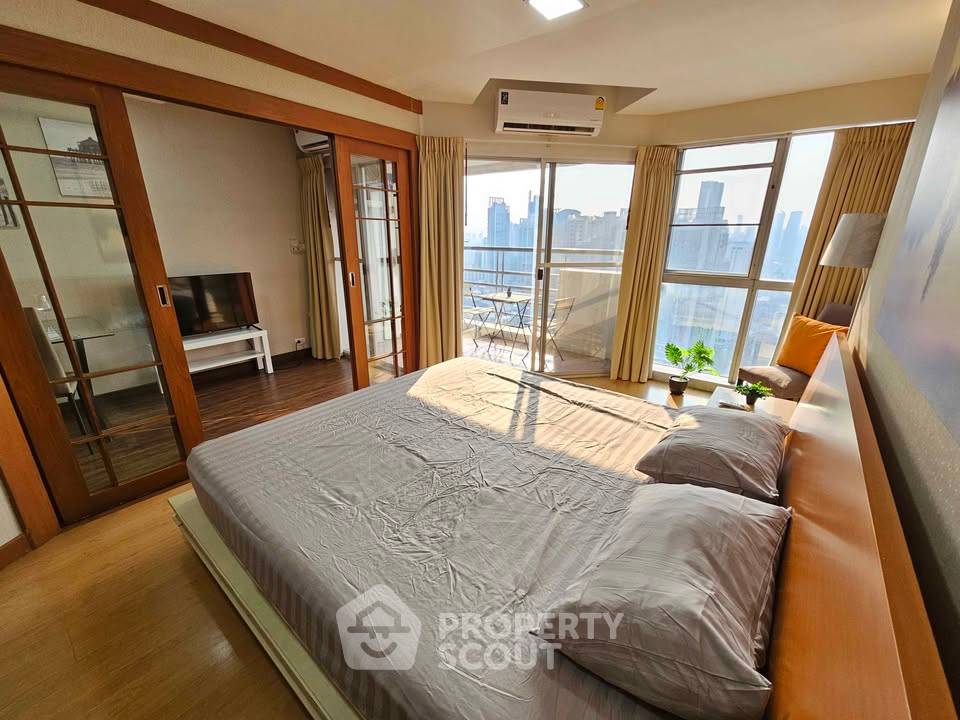 picture 1-BR Condo At The Waterford Diamond Tower, 32nd Floor | BTS Phrom Phong (ID 3125249) - 3/6