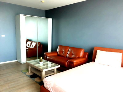 Condos for sale : 1-BR Condo For Sale At The Issara Ladprao, Near MRT Lat Phrao (ID 2553352)