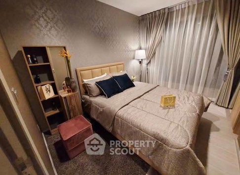 High-Floor 1-BR Condo 33 Sqm At Life Asoke - Rama 9, 300m MRT Phra Ram 9 (ID 2547701)