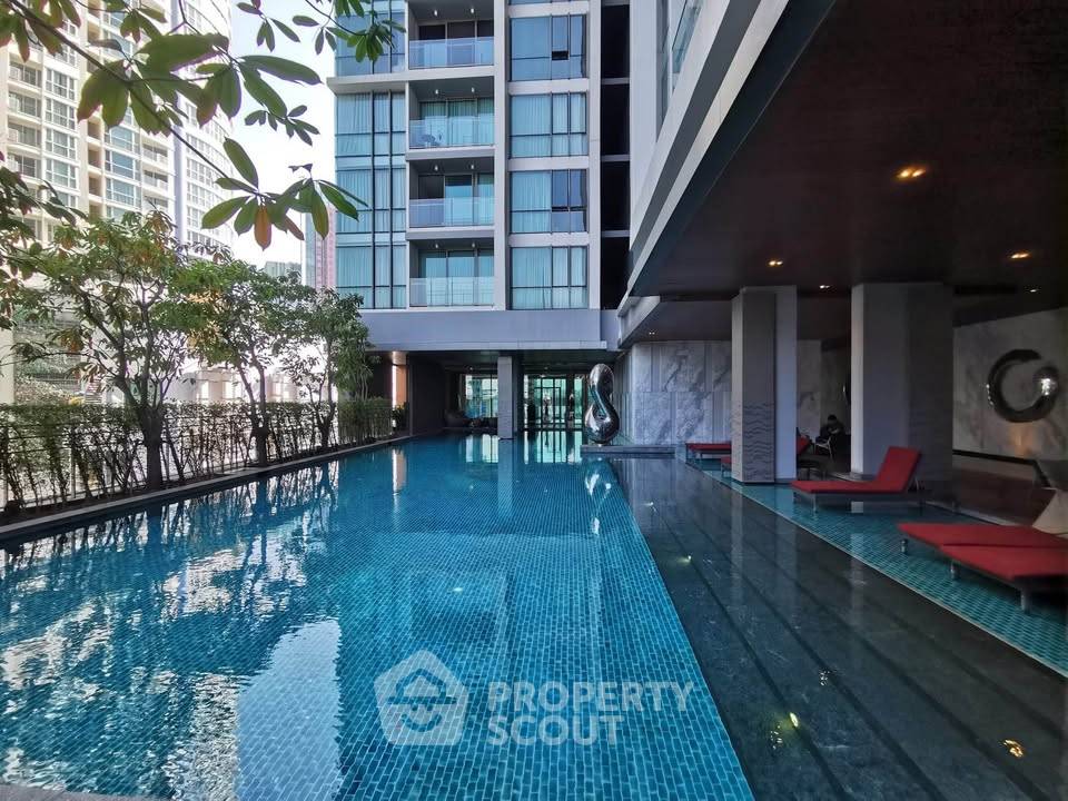 picture High-Floor 1-BR At The Room Sukhumvit 69, 100m to BTS Phra Khanong (ID 2398971) - 15/27
