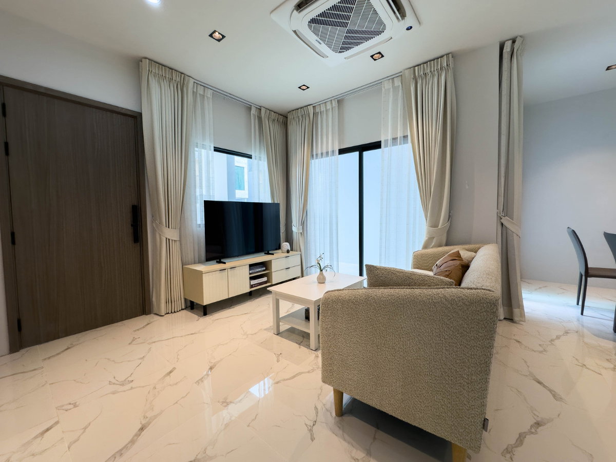 รูป WS8157 🏡✨ ให้เช่าบ้านหรูย่านเหม๋งจ่าย | บ้านใหม่ 5 ห้องนอน ใจกลางพระราม 9 - รัชดา จดทะเบียนได้ เพียง 130,000 บาท/เดือน - รูปที่ 6/23