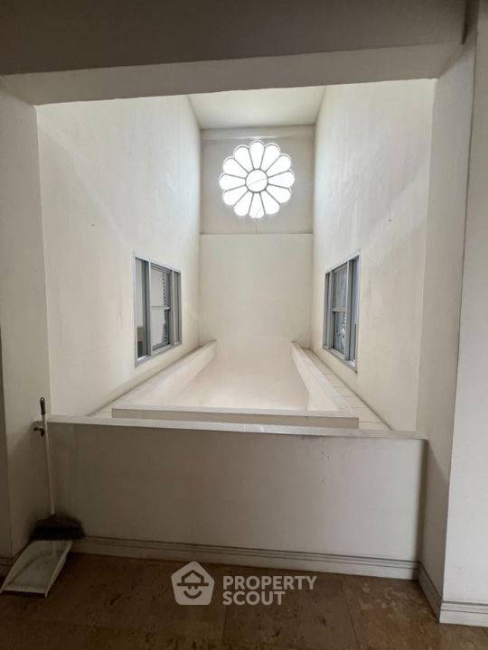 รูป บ้าน 5 ห้องนอน ให้เช่า หมู่บ้าน Magmai Village Ramindra 103/3 แขวงคันนายาว (ID 2676850) - รูปที่ 19/38