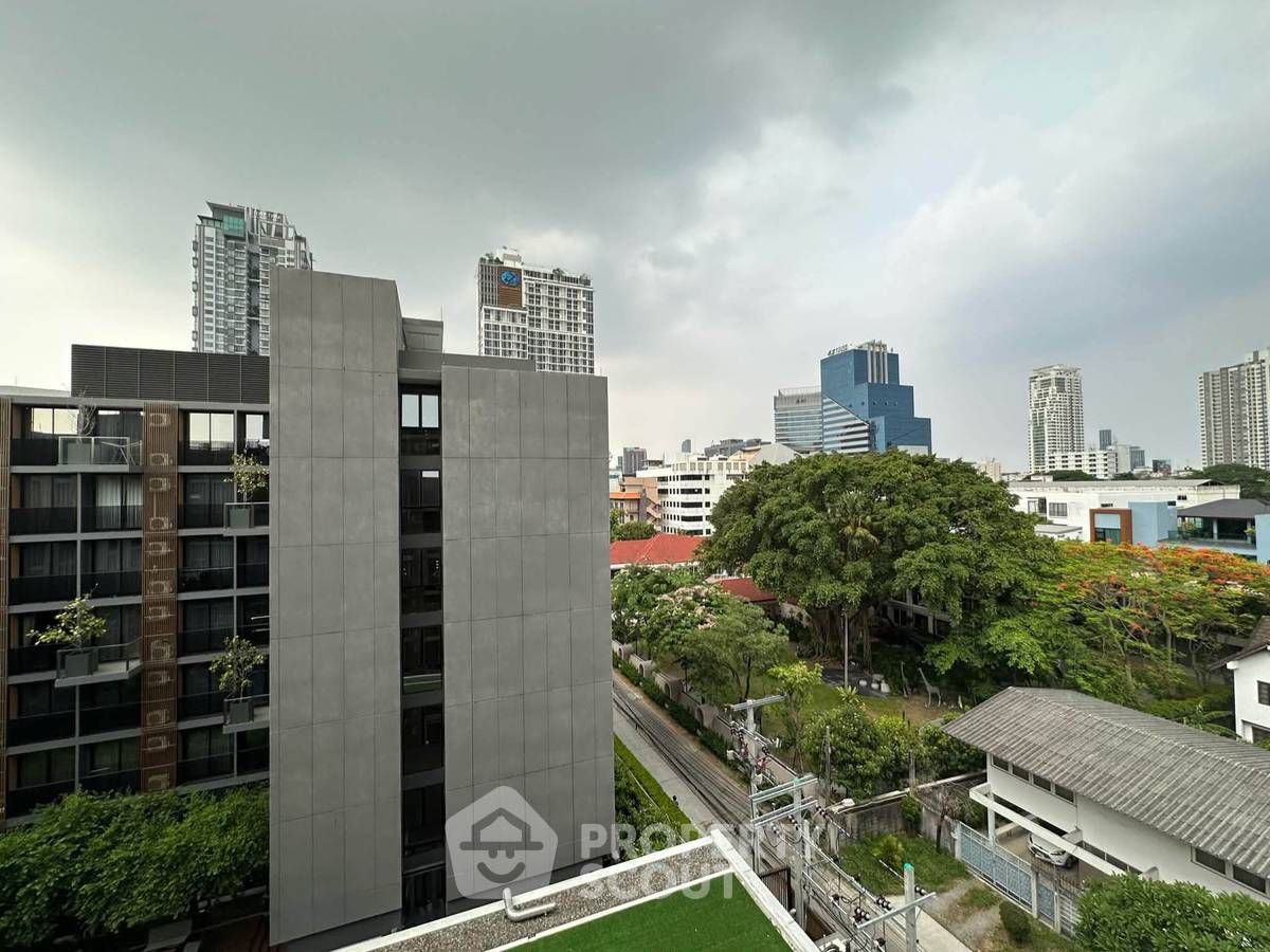 รูป คอนโด 1 ห้องนอน Noble Ambience Sukhumvit 42 ห่าง BTS เอกมัย 300 ม. (ID 3115513) - รูปที่ 16/16