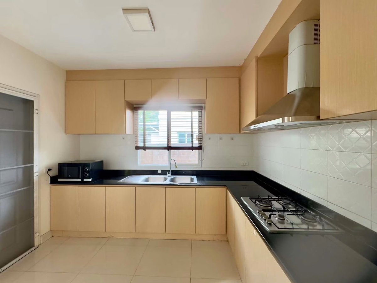 รูป 🏡 ให้เช่าบ้านเดี่ยว 2 ชั้น ในโครงการคุณภาพ สิ่งแวดล้อมดี เดินทางสะดวก ทำเลดี บรรยากาศเงียบสงบ พร้อมเฟอร์นิเจอร์ครบชุด ทำเลดีมาก เดินทางสะดวก - รูปที่ 6/14