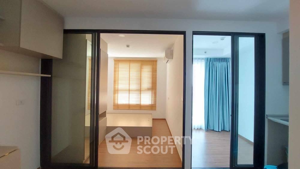 picture 1-BR Condo For Rent, The Origin Ram 209 Interchange, Min Buri (ID 2057820) - 3/10