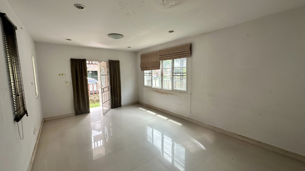 picture ðĨ For Sale â 2-Storey Detached House at Lanta Resort Life - 2/7