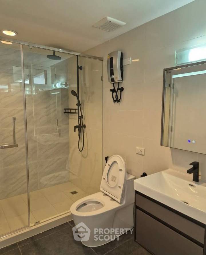 รูป คอนโด 3 ห้องนอน 200 ตร.ม. ให้เช่า DS Tower 1 ใกล้ BTS พร้อมพงษ์ (ID 3064239) - รูปที่ 7/11