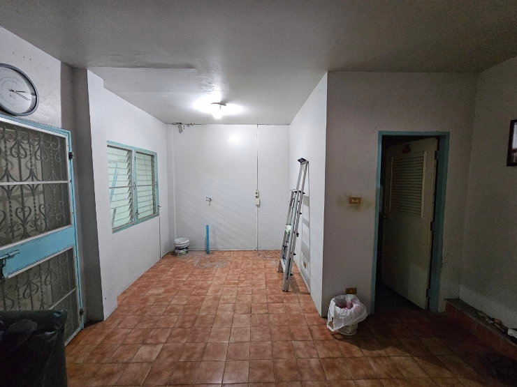 picture For Rent Townhome in Ladprao84  Lowest Price in the Area! - 7/17