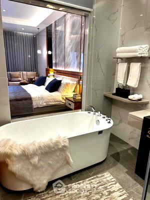 Condos for sale : 1-Bedroom Condo For Sale, Wyndham Jomtien Pattaya, Low-Floor (ID 995445)