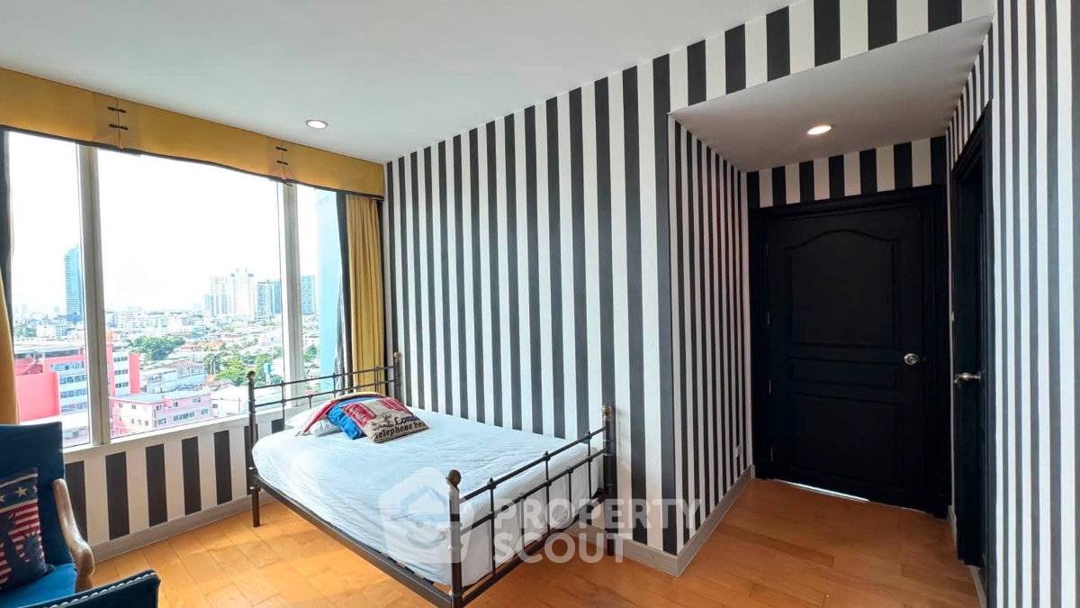 picture Pet-Friendly 3-BR Condo At Watermark Chaophraya, BTS Krung Thon Buri (ID 3125955) - 7/13