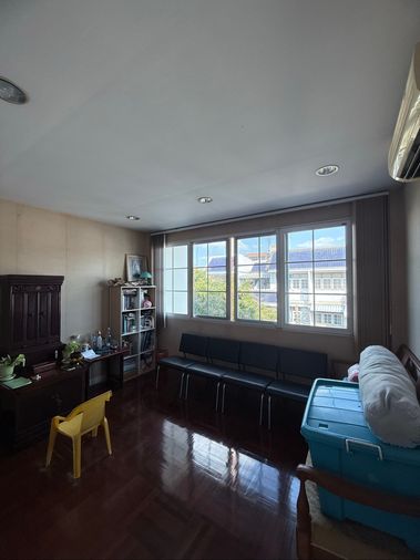 4-bed townhouse for sale, 26 sq wah, Bangkok Noi