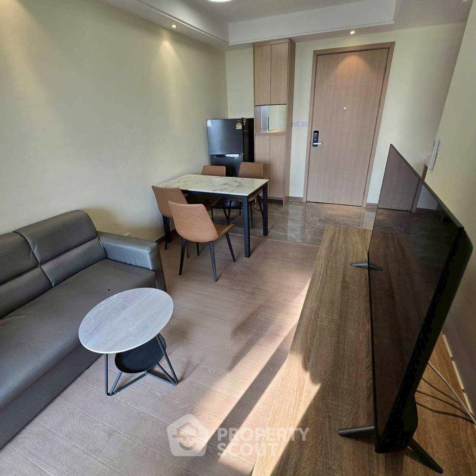 รูป คอนโด 1 ห้องนอน Regal Sathon-Naradhiwas ชั้น 12 ขนาด 33 ตร.ม. (ID 3048906) - รูปที่ 4/10