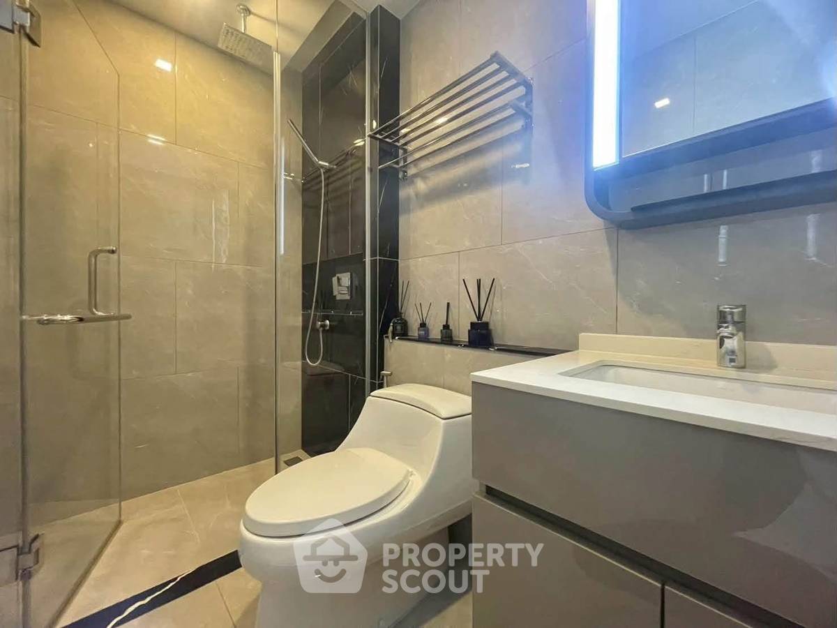picture High-Floor 1-BR 35 Sqm At One 9 Five Asoke Near MRT Phra Ram 9 (ID 3126865) - 6/8