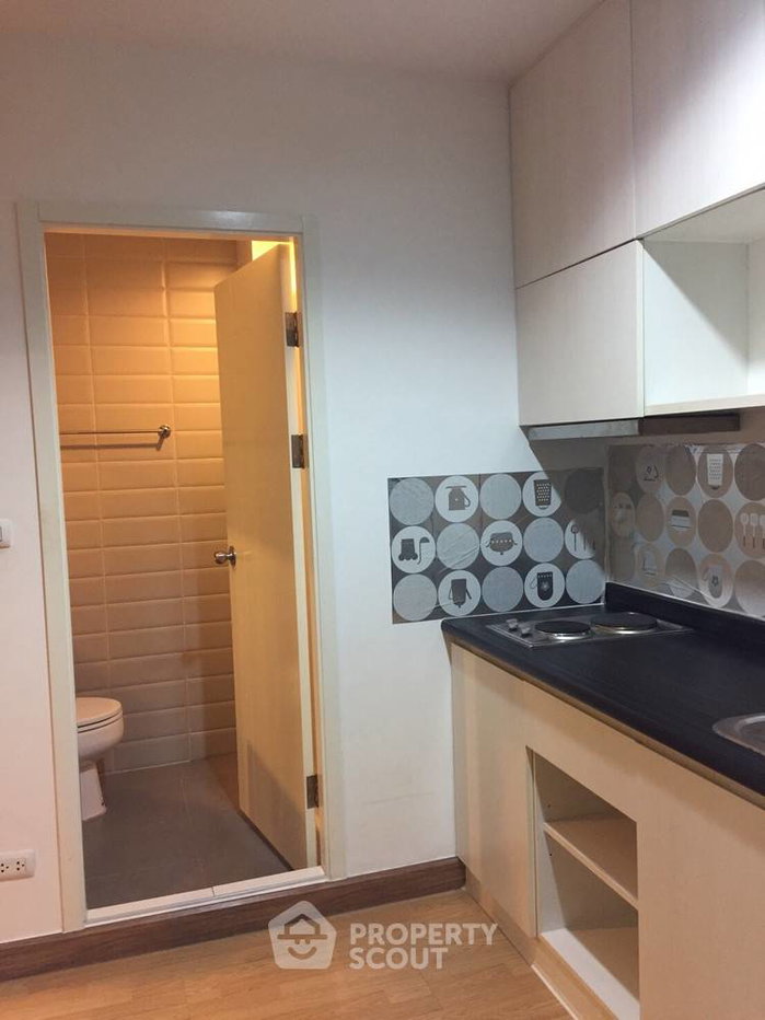 picture High-Floor 1-BR Condo For Rent At Aspire Rama 4,  BTS Phra Khanong (ID 328592) - 7/10