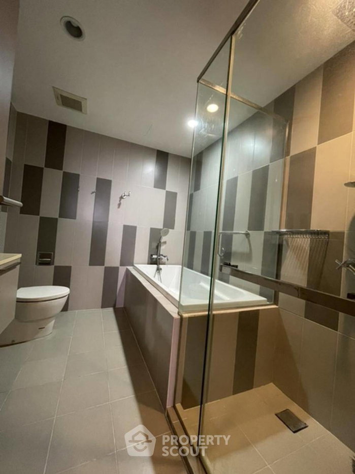 picture High-Floor 3-BR 110 Sqm At The Teak Sathorn-Lumpini, MRT Khlong Toei (ID 3125349) - 9/15