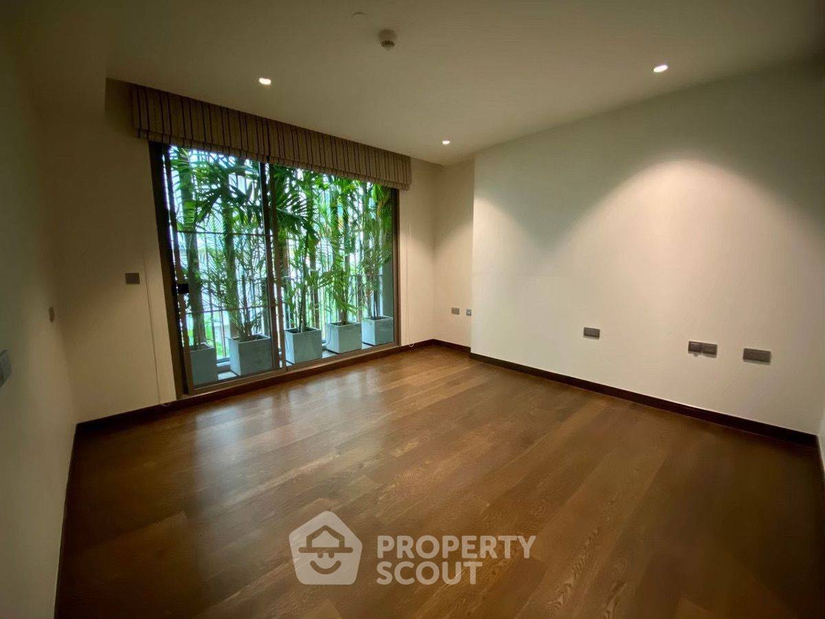 picture 3-Bedroom Condo At Supreme Legend Condominium Near MRT Khlong Toei (ID 3125354) - 31/41
