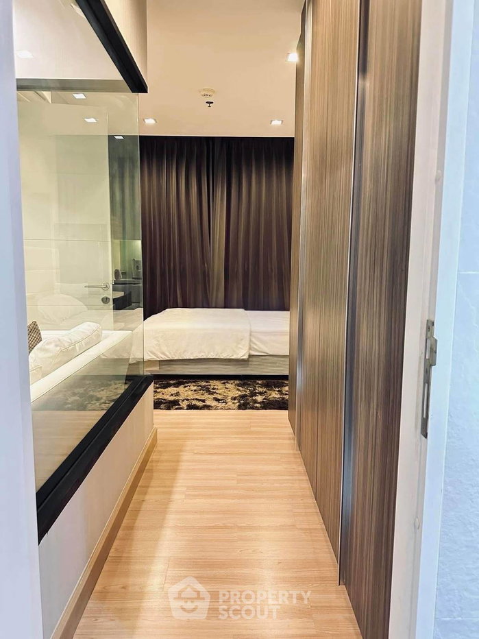 รูป คอนโด 1 ห้องนอน ชั้น 34 ที่ Urbano Absolute ใกล้ BTS กรุงธนบุรี 400 ม. (ID 3064617) - รูปที่ 9/10