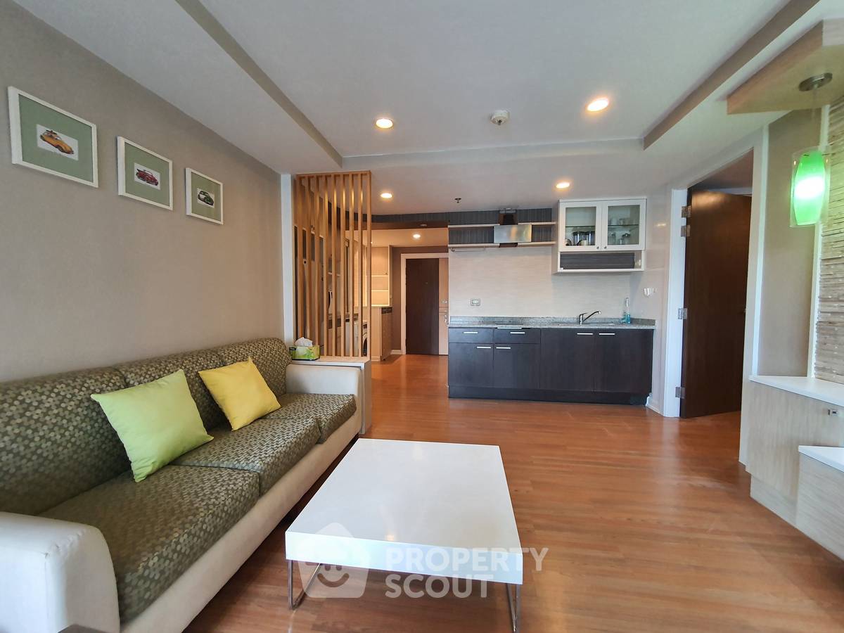 picture 2-BR Condo At The Trendy Condominium, 200m to BTS Nana (ID 3121965) - 9/19