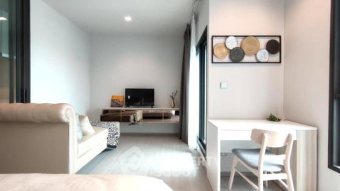 High-Floor 1-BR Condo, Life Asoke Rama 9, 300m to MRT Phra Ram 9 (ID 1540574)
