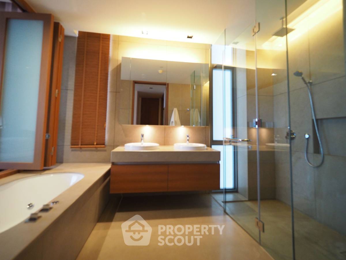 picture 2-BR Condo At The Sukhothai Residences Near MRT Lumphini (ID 3121956) - 26/26