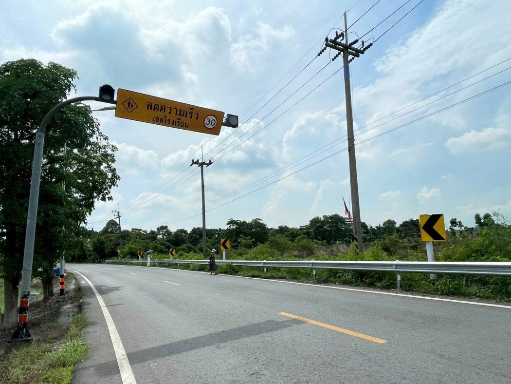 picture Urgent sale! Beautiful plot of land, fronting a main road, prime location, Khlong Luang Phaeng Subdistrict - 11/12