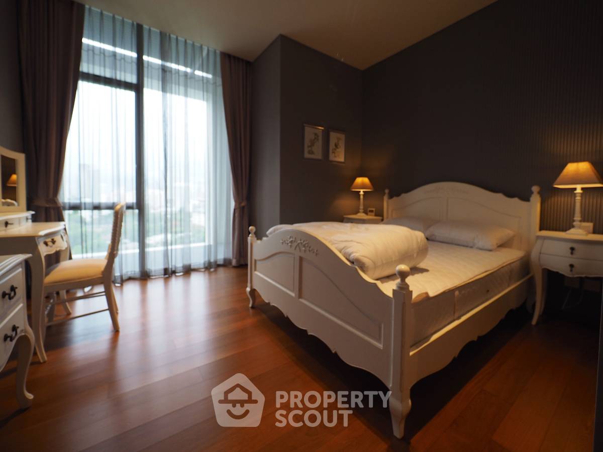 picture 2-BR Condo At The Sukhothai Residences Near MRT Lumphini (ID 3121956) - 3/26
