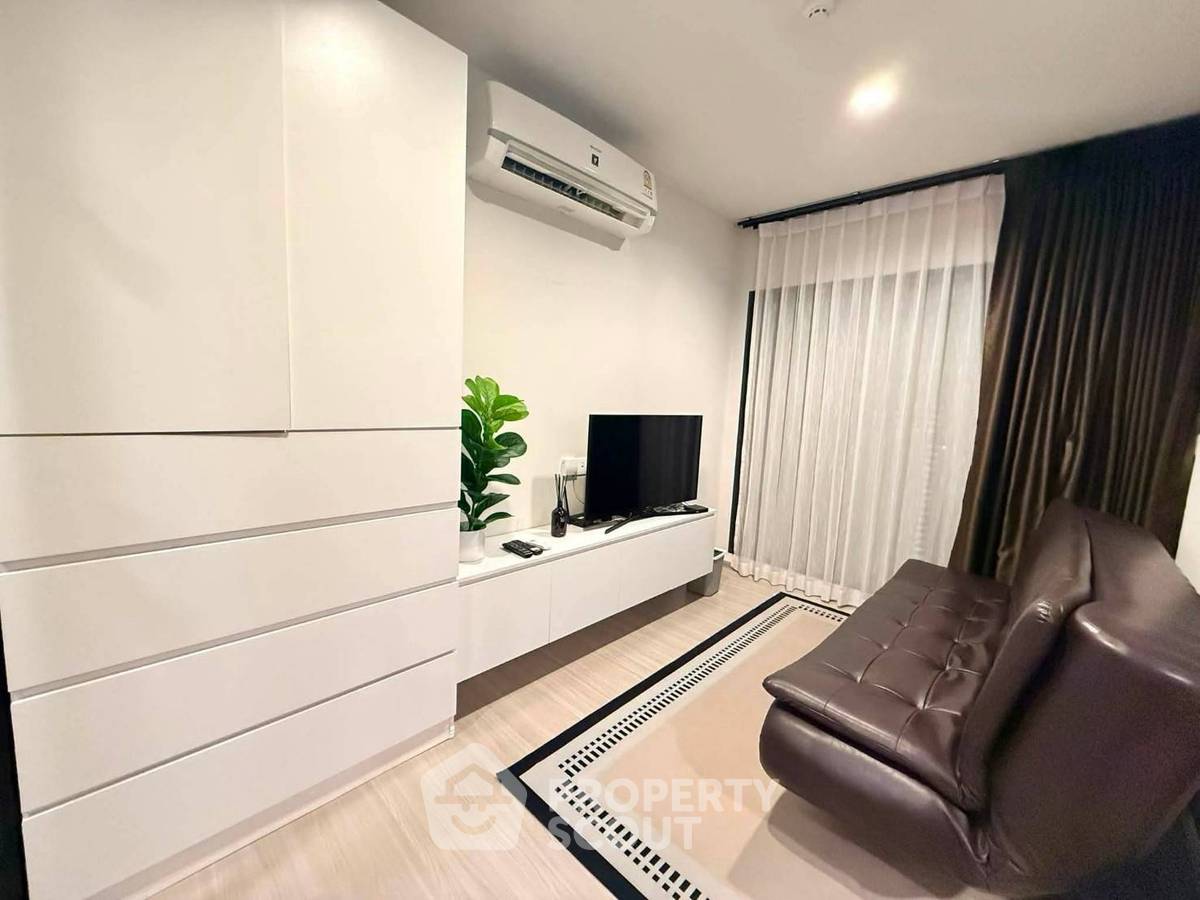 picture High-Floor 1-BR 36 Sqm Life Sathorn Sierra, 400m to BTS Talat Phlu (ID 3116919) - 1/6
