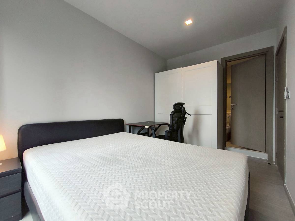 picture 2-BR Condo At Life Asoke - Rama 9, 17th Floor, 300m To MRT Phra Ram 9 (ID 3119919) - 6/13