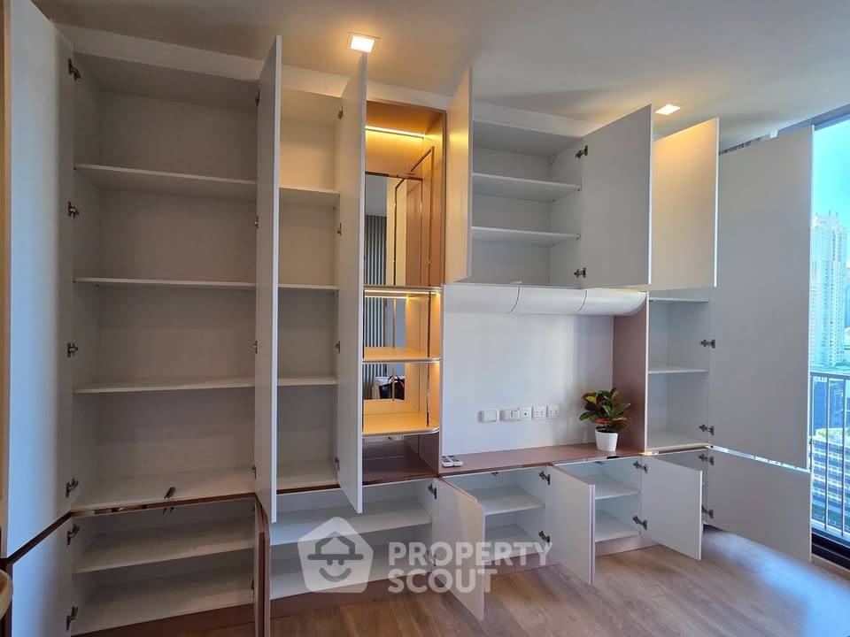 รูป คอนโด 1 ห้องนอน ชั้น 15 ขนาด 44 ตร.ม. โนเบิล อราวด์ สุขุมวิท 33 ใกล้ BTS พร้อมพงษ์ (ID 3123247) - รูปที่ 7/11