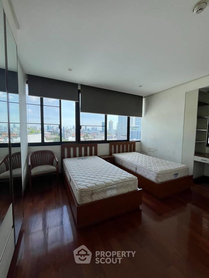 picture 4-BR Condo Royal River Place, 7th Floor | Bang Phong Phang (ID 2820519) - 7/9