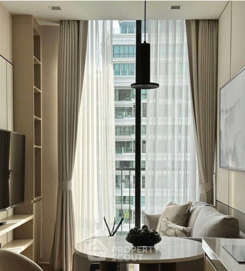 picture 30th-Floor 1-BR 30 Sqm Noble State 39 Near BTS Phrom Phong (400m) (ID 1932899) - 3/6